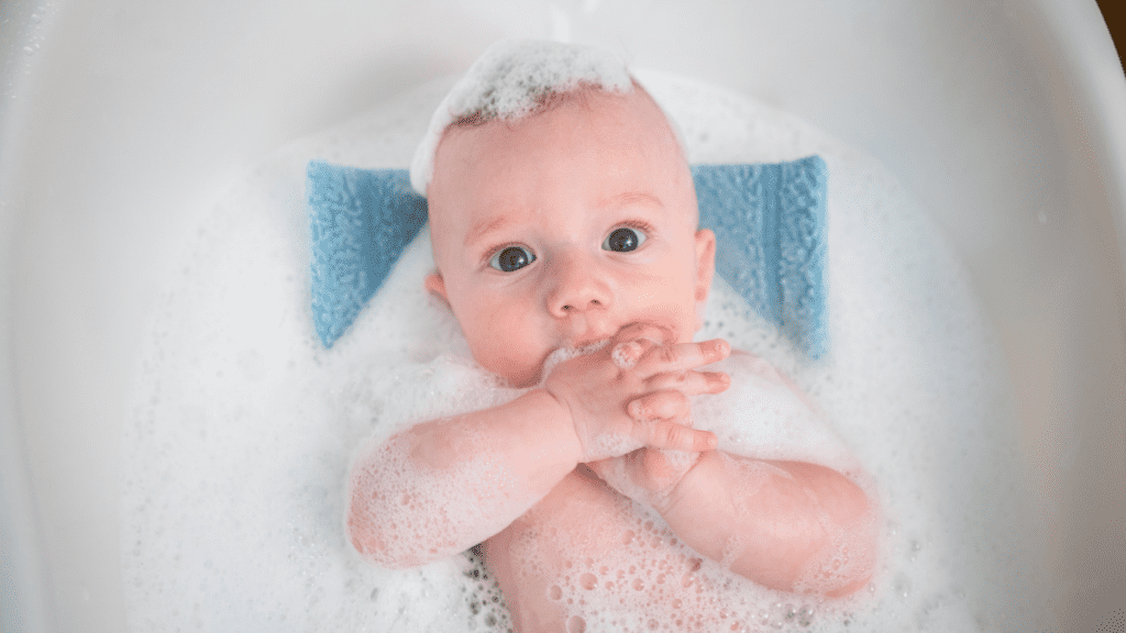 Jak správně koupat miminko?